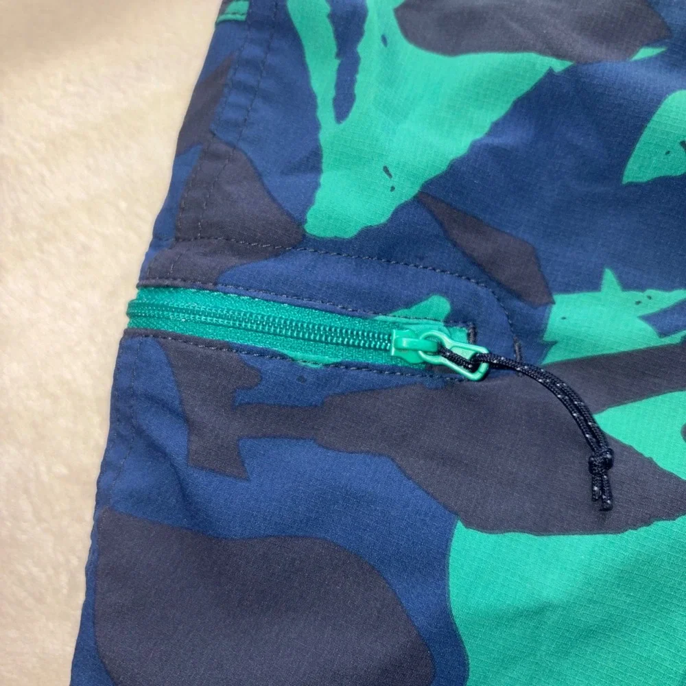 Patagonia dive into